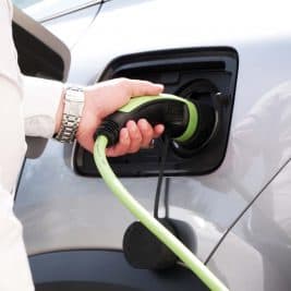 Bornes Solutions va déployer des bornes de recharge électrique