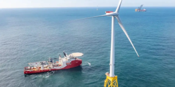 Démarrage du plus grand parc éolien offshore d'Écosse et le plus profond du monde