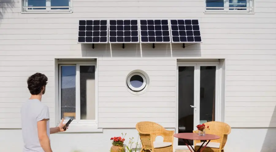 KIT solaire en autoconsommation à poser soi-même en 1h 2 L'électricité solaire en autoconsommation : KIT à installer soi-même en 1 heure