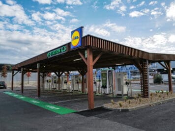 ABB E-mobility équipe les toutes premières E-stations Lidl 8 ABB E-mobility équipe les toutes premières E-stations Lidl