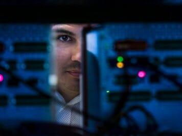 Des chercheurs utilisent la blockchain pour accroître la résilience du réseau électrique 18 Des chercheurs utilisent la blockchain pour accroître la résilience du réseau électrique
