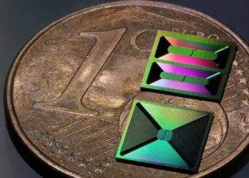 Une puce photonique qui permet d'amplifier la lumière