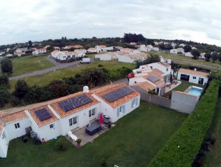 Autoconsommation solaire collective à Harmon'Yeu (Vendée)