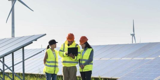 Malgré la crise énergétique, les renouvelables affichent une croissance record de 9,6 % 13 Malgré la crise énergétique, les renouvelables affichent une croissance record de 9,6 %
