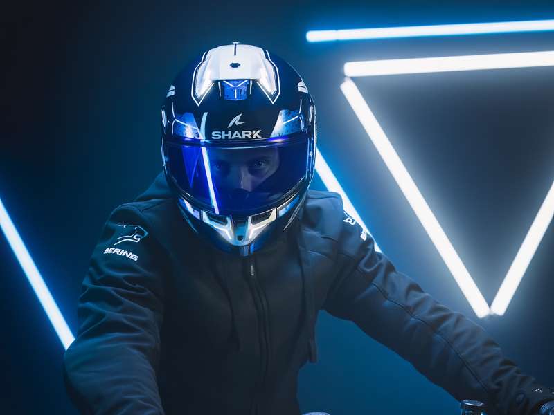 SHARK révolutionne la sécurité des motards avec le SKWAL i3 2