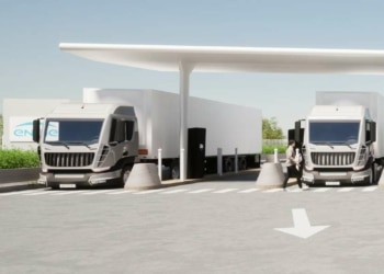Premier réseau de recharge 100% électrique pour poids lourds Paris-Lyon