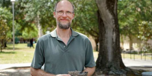 La foudre crée du phosphore pour la première fois sur Terre