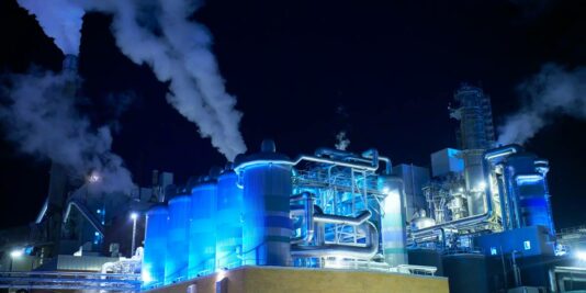 Une lave artificielle destinée à sceller les puits d'hydrocarbures 11 Une lave artificielle destinée à sceller les puits de pétrole et de gaz