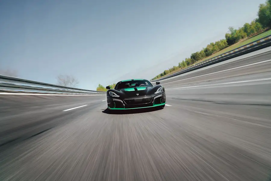 Rimac Nevera : la reine des véhicules électriques écrase 23 records 3