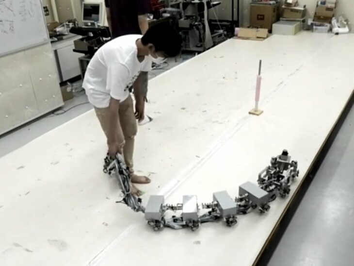 Osaka réinvente la locomotion robotique avec un robot mille-pattes