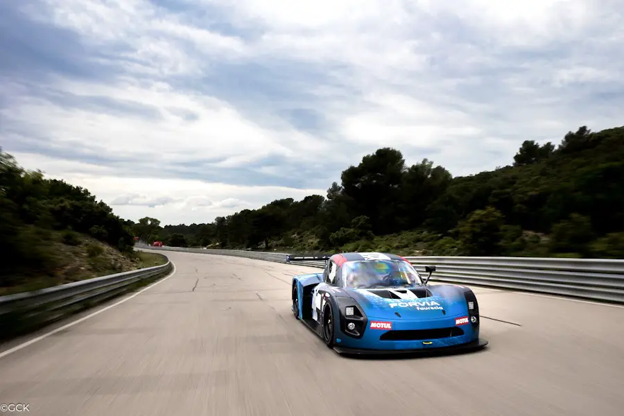 Le futur du sport automobile ? GCK dévoile la Foenix H2 à hydrogène 5