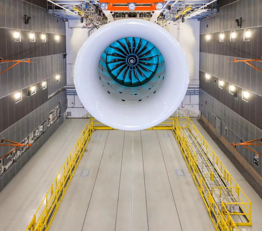 Rolls-Royce accroît l'efficacité des moteurs d'avions avec l'UltraFan 2 UltraFan