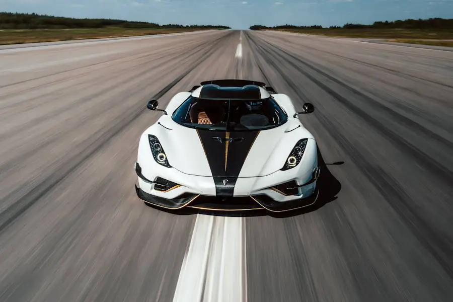 Regera : Le bolide suédois qui va de 0 à 400 km/h en 20,68 secondes 2