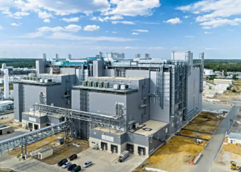 L'Europe se dote d'une impressionnante usine automatisée de matériaux cathodiques