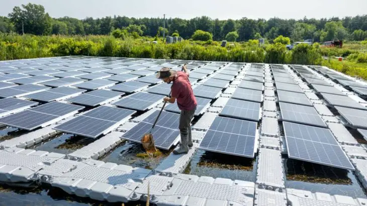 La technologie solaire prend l'eau : bonne ou mauvaise idée ?