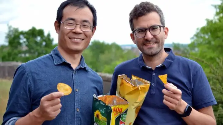 Des chercheurs recyclent des sacs de chips en films réfrigérants économes en énergie