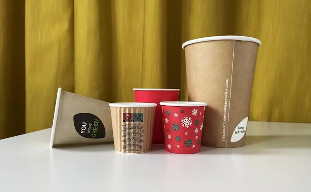 Les gobelets en papier sont tout aussi toxiques que les gobelets en plastique 3