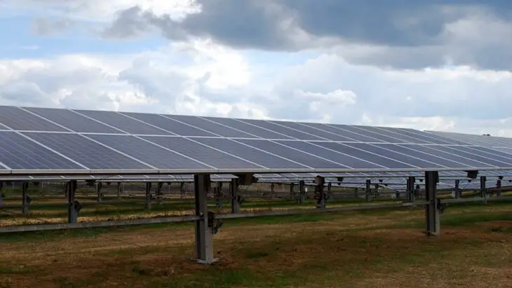 Terres agricoles du Tennessee : sacrifiées sur l'autel de l'énergie solaire ?