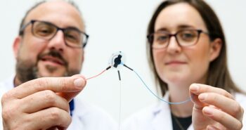 Un implant robotique souple activé par l'IA surveille les tissus cicatriciels