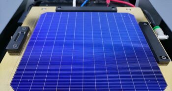 La recette de Maxwell pour des cellules solaires ultra-performantes
