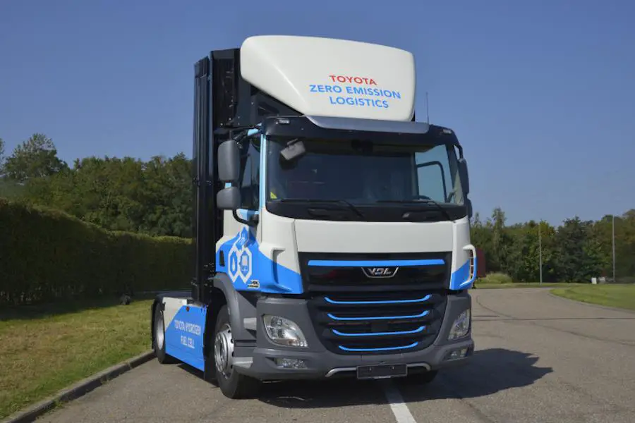 Toyota et VDL Groep lancent leur premier camion à hydrogène 2