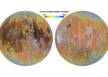 La Terre aurait-elle aidé à la formation d'eau sur la Lune ?