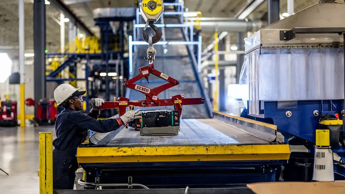 Li-Cycle, le géant du recyclage des batteries s'implante en Europe