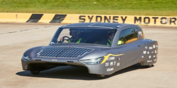 La Sunswift 7 : une voiture solaire prête à défier le monde
