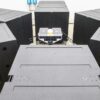 Des haut-parleurs de 733 kg pour tester la résistance des systèmes spatiaux
