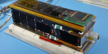 Des panneaux solaires résistent 6 ans dans l'espace, soit 30 000 orbites