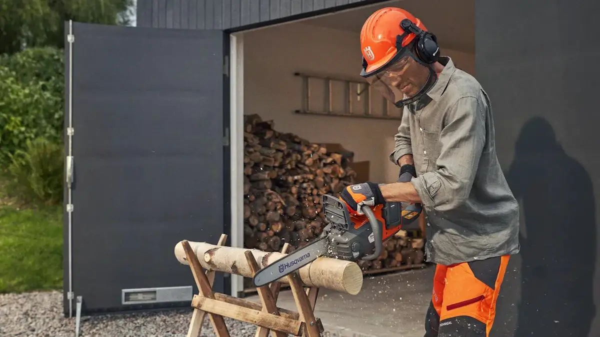 Les tronçonneuses Husqvarna : une alliance de puissance et de durabilité