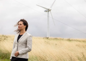 Nous devons mieux comprendre la résistance aux éoliennes et aux cellules solaires