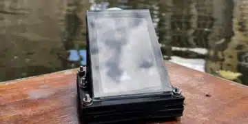 Un dispositif solaire flottant pour aider des milliers de personnes sans accès à l'eau potable