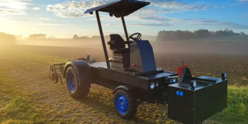 Transition vers l'électrique : une solution modulaire pour les tracteurs agricoles
