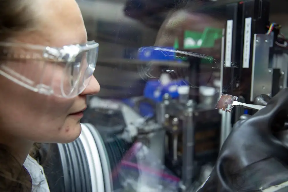 Les pérovskites halogénées : le futur des cellules solaires ? 2