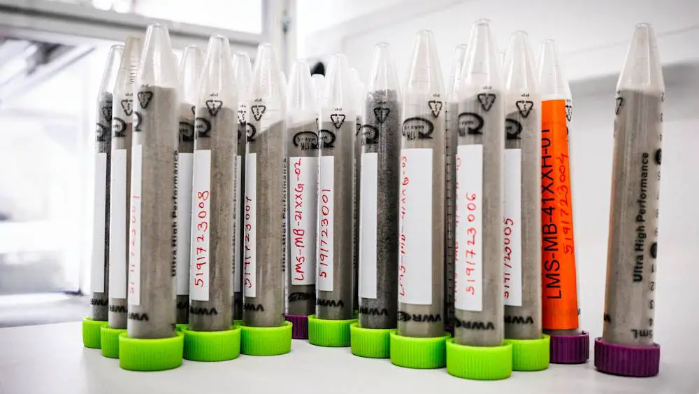 Premiers tests de l'extraction de l'eau lunaire prévus pour 2024 4