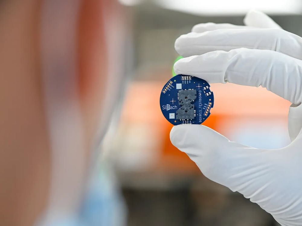 La première montre avec un cœur en silicium est française 3