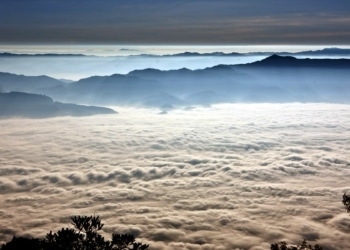 Les nuages, un nouvel espace envahi par les microplastiques