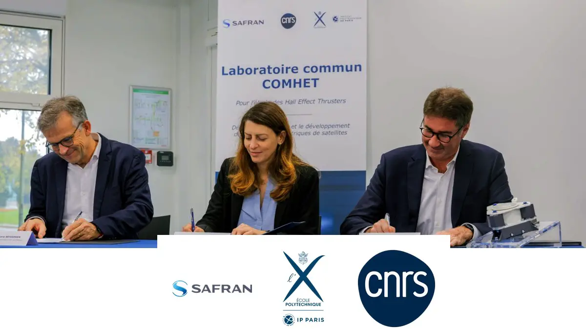 Vers une propulsion électrique de satellites plus efficace avec COMHET