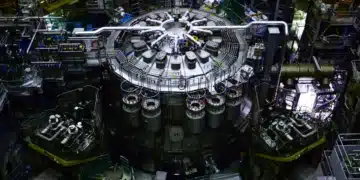 Fusion : le tokamak JT-60SA a généré un courant de plasma d'1million d'ampères
