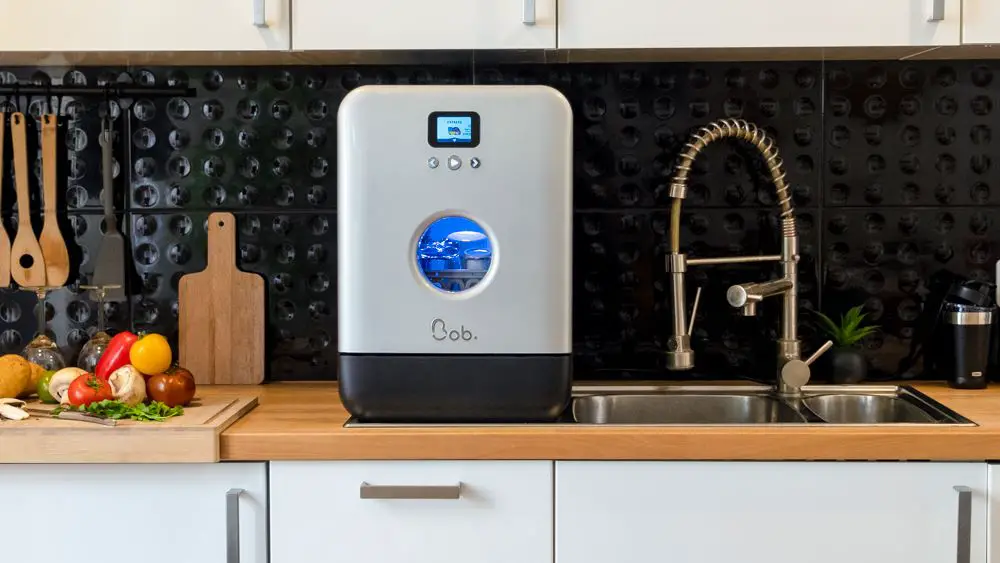 Bob, le lavevaisselle qui consomme seulement 3 litres d'eau par cycle