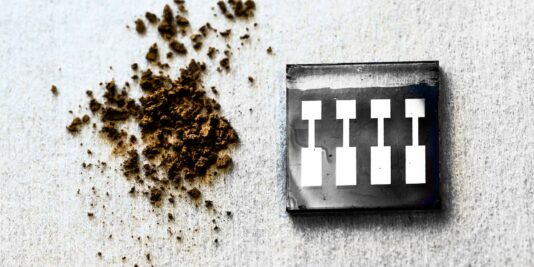 Des cellules solaires organiques plus écologiques grâce à la lignine du bois 8 Des cellules solaires organiques plus écologiques grâce à la lignine du bois