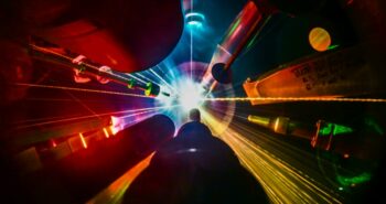 L'Université de Rochester mène la course à l'énergie de fusion inertielle