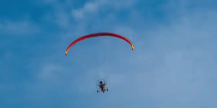 L'essor des sports aériens : zoom sur le paramoteur électrique