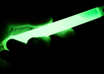 Les bâtonnets lumineux : un nouvel outil pour identifier les bio-menaces émergentes