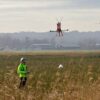 Protection des oiseaux : TenneT expérimente l'installation de balises par drone