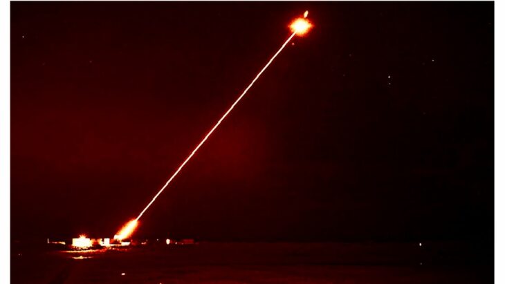 Le Royaume-Uni développe une arme laser pour renforcer la précision de ses forces armées