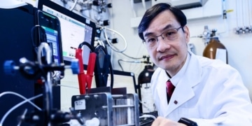 Réduire les émissions de CO2 en produisant de l'éthylène : le pari de PolyU