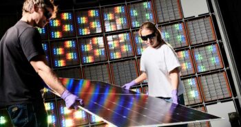 Oxford PV établit un nouveau record d'efficacité pour les panneaux solaires