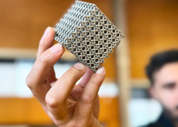 Une structure en titane imprimée en 3D présente une résistance surnaturelle